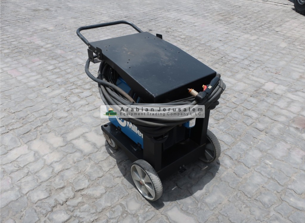 (17307) MILLER – SPECTRUM 1000 80-AMPS 2009 – Arabian Jerusalem Equipt