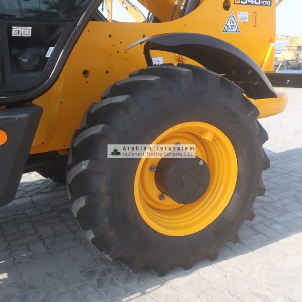 JCB-540-170-24109-18-www.al-quds.com