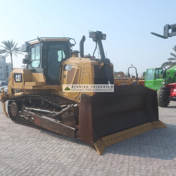 CAT-D7E-24181-1-www.al-quds.com