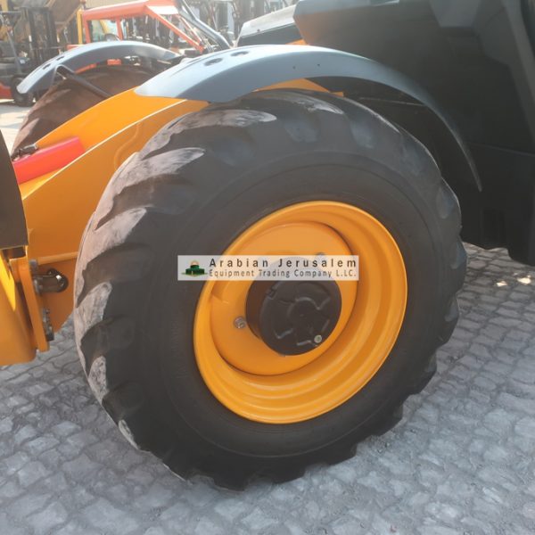 JCB-540-140-24478-17-www.al-quds.com