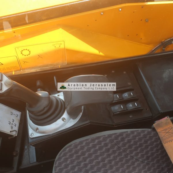 JCB-540-170-24477-10-www.al-quds.com