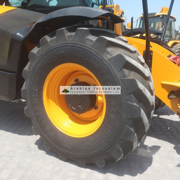 JCB-540-170-24477-15-www.al-quds.com