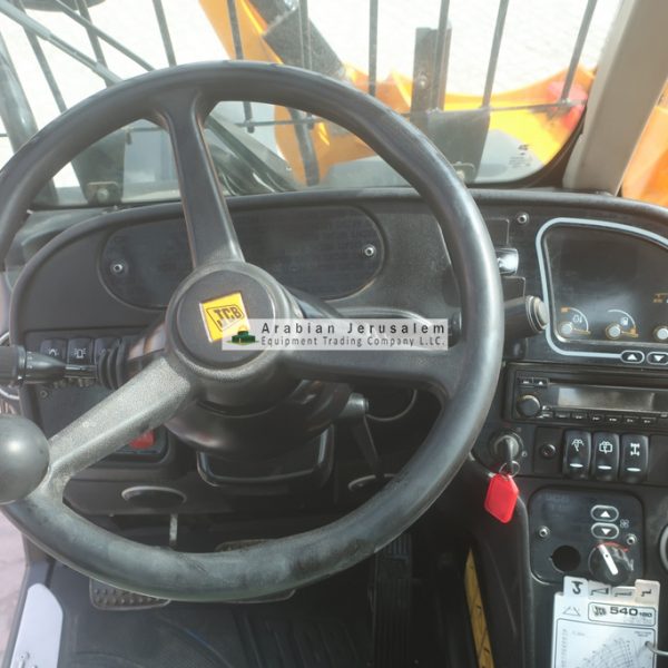 JCB-540-180-24501-12-www.al-quds.com