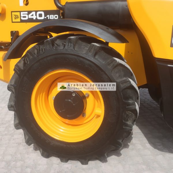 JCB-540-180-24501-16-www.al-quds.com