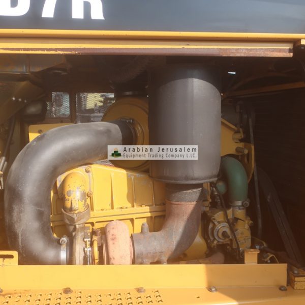 CAT-D7R-25061-16-www.al-quds.com