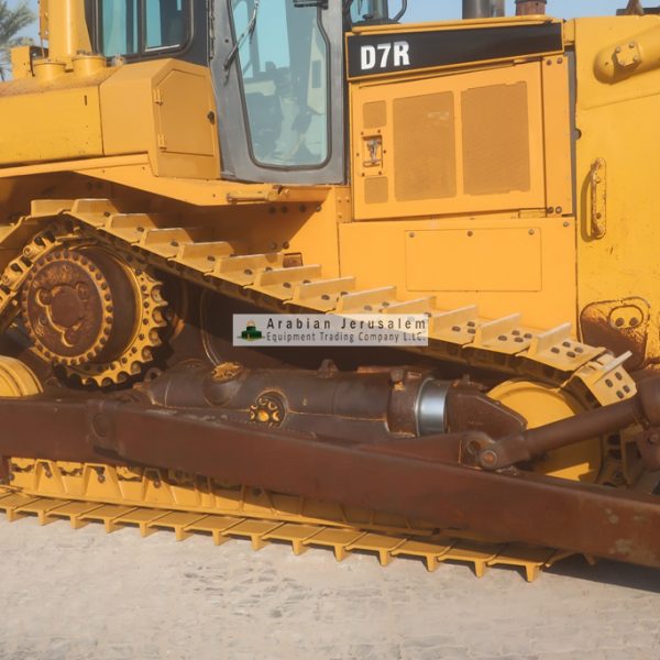 CAT-D7R-25061-17-www.al-quds.com