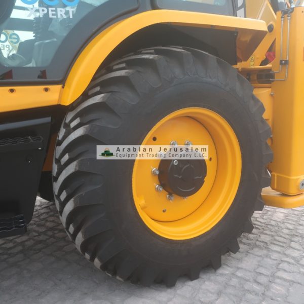 JCB-3DX-24497-18-www.al-quds.com