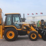 JCB-3DX-24497-8-www.al-quds.com