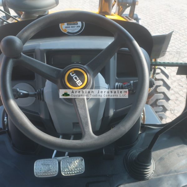 JCB-3DX-24498-12-www.al-quds.com