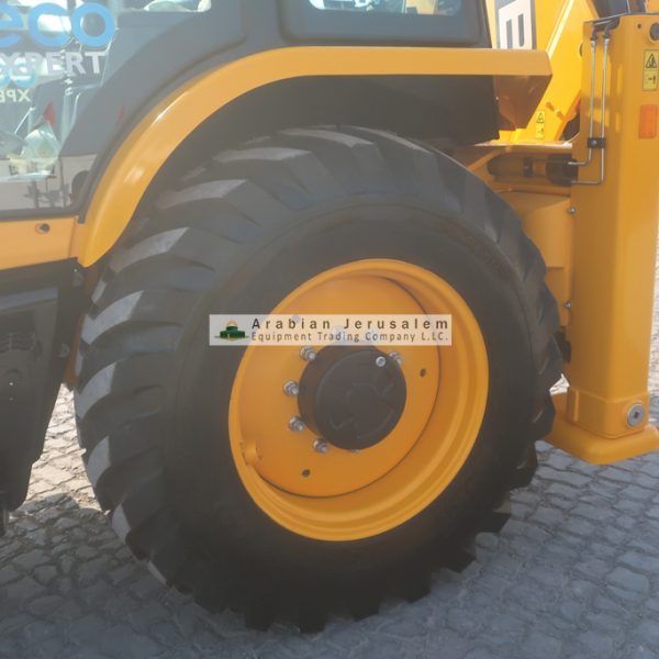 JCB-3DX-24498-18-www.al-quds.com