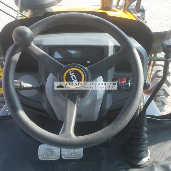 JCB-3DX-24499-12-www.al-quds.com