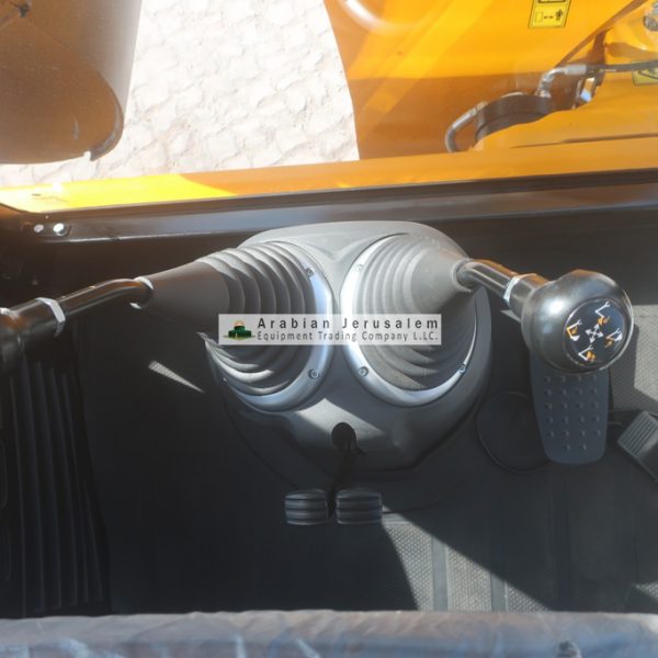 JCB-3DX-25012-12-www.al-quds.com