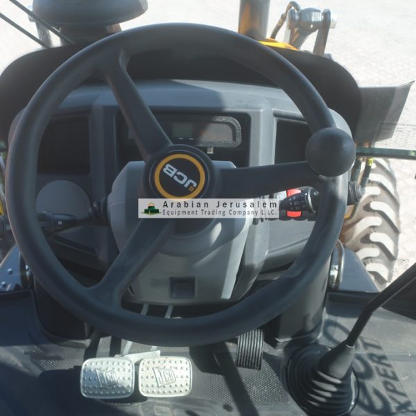 JCB-3DX-25012-13-www.al-quds.com