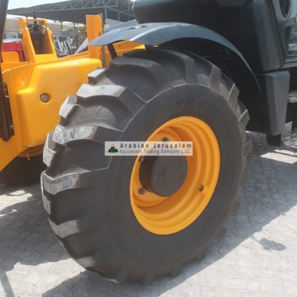 JCB-540-200-25119-15-www.al-quds.com