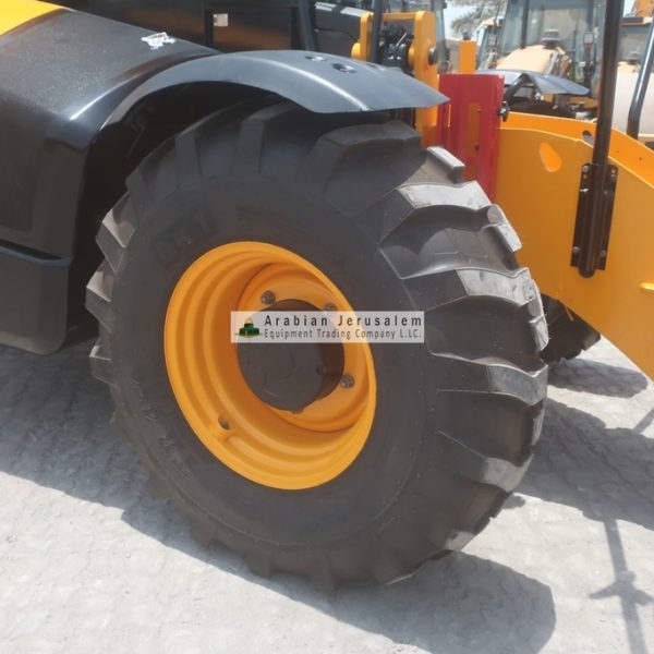 JCB-540-200-25119-17-www.al-quds.com