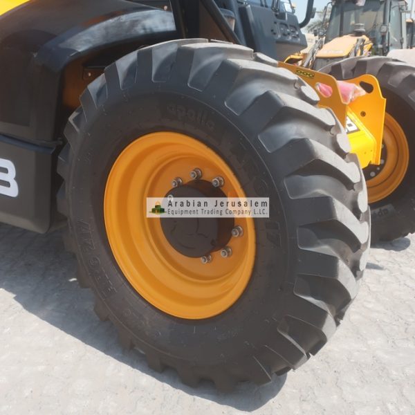 JCB-530-70-25209-17-www.al-quds.com