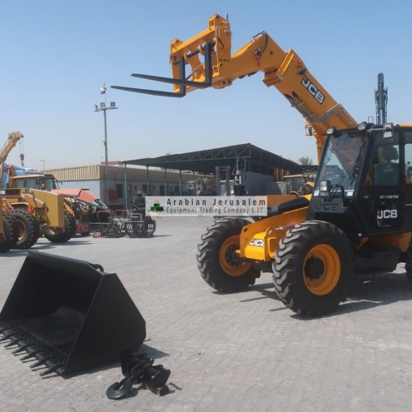 JCB-530-70-25209-3-www.al-quds.com