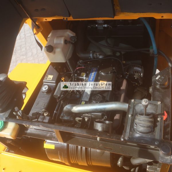 THWAITES-MACH590-25290-15-www.al-quds.com