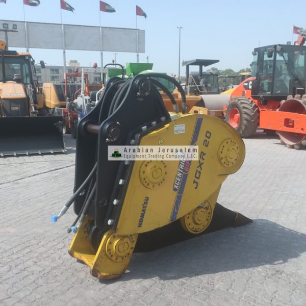 KOMATSU-JGXR20-25140-6-www.al-quds.com