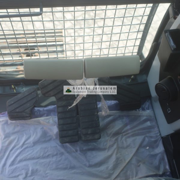 HYUNDAI-R215L-25379-13-www.al-quds.com