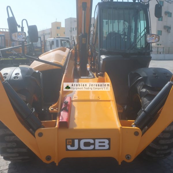 JCB-540-140-25461-11-www.al-quds.com