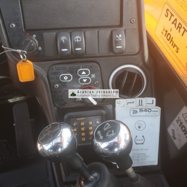 JCB-540-140-25461-15-www.al-quds.com