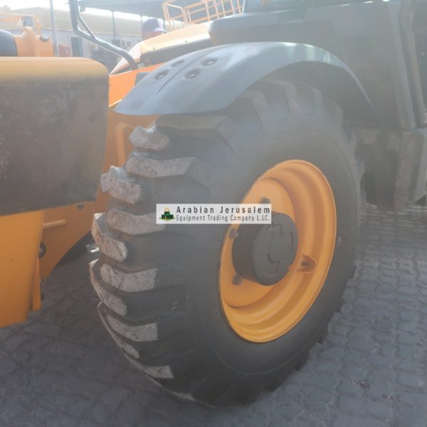 JCB-540-140-25461-20-www.al-quds.com