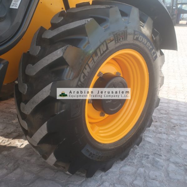 JCB-540-140-25462-19-www.al-quds.com