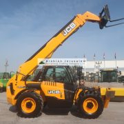 JCB-540-140-25462-8-www.al-quds.com