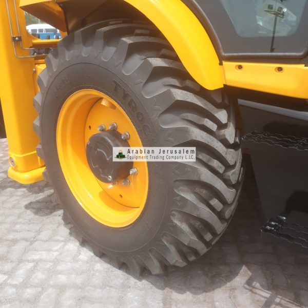 JCB-3DX-26129-28-www.al-quds.com