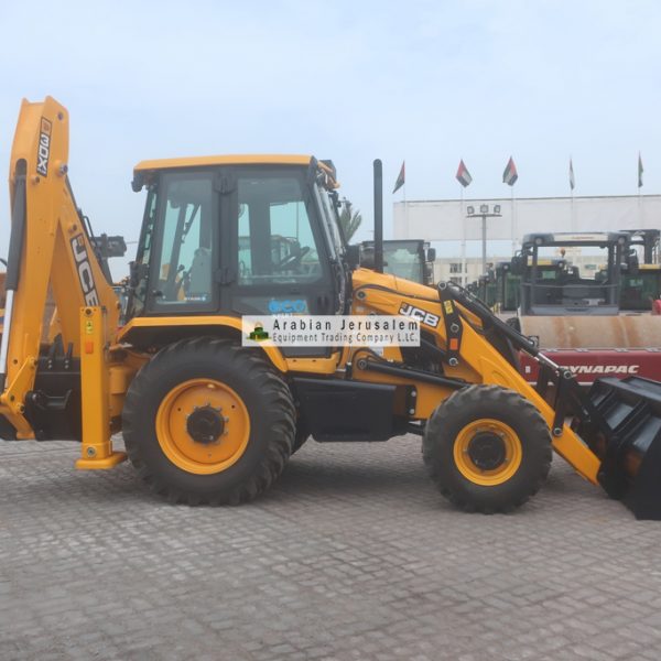 JCB-3DX-26129-8-www.al-quds.com
