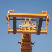 JCB-540-180-26175-12-www.al-quds.com